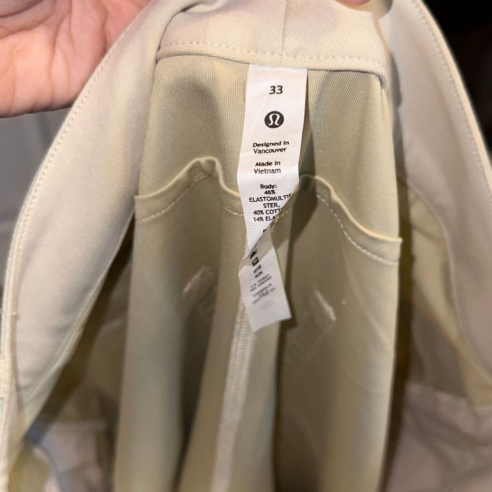 Lululemon City Sleek 5 Pocket Wide-Leg High-Rise Pant *Light Utilitech in Natura - Picture 5 of 8